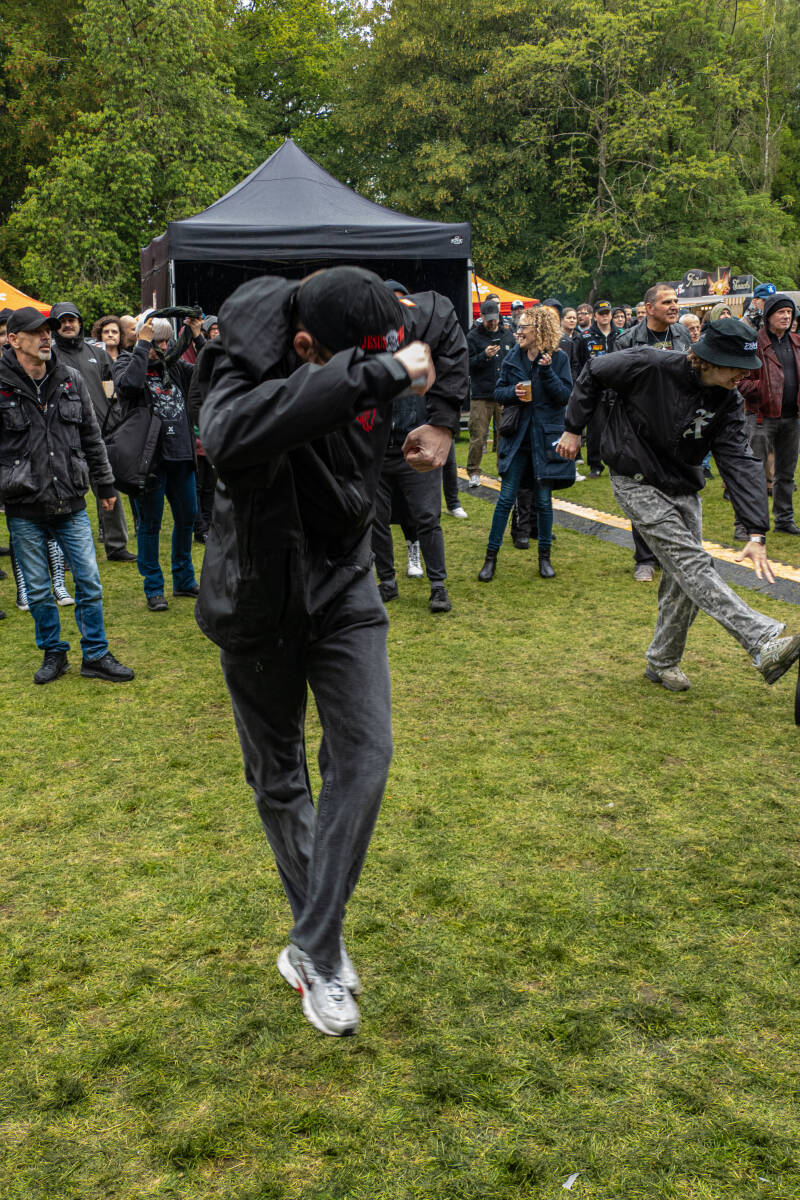 headlock-73-van-100-standard.jpg