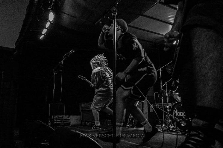 headlock-8-van-18-standard-k5wx15.jpg