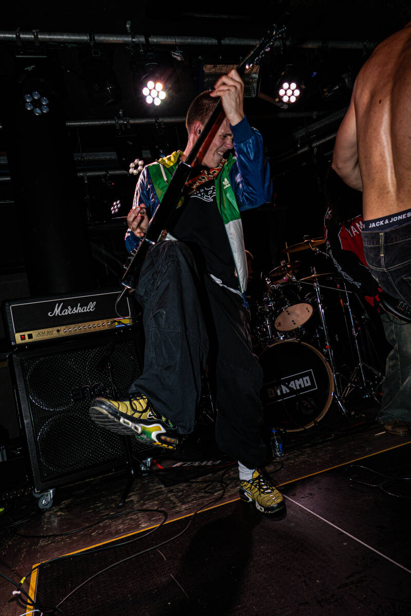 p1051245-standard.jpg