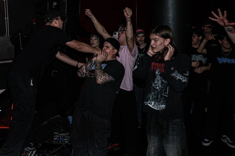 p1051330-standard.jpg
