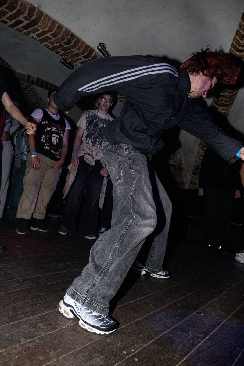 p1051594-standard.jpg