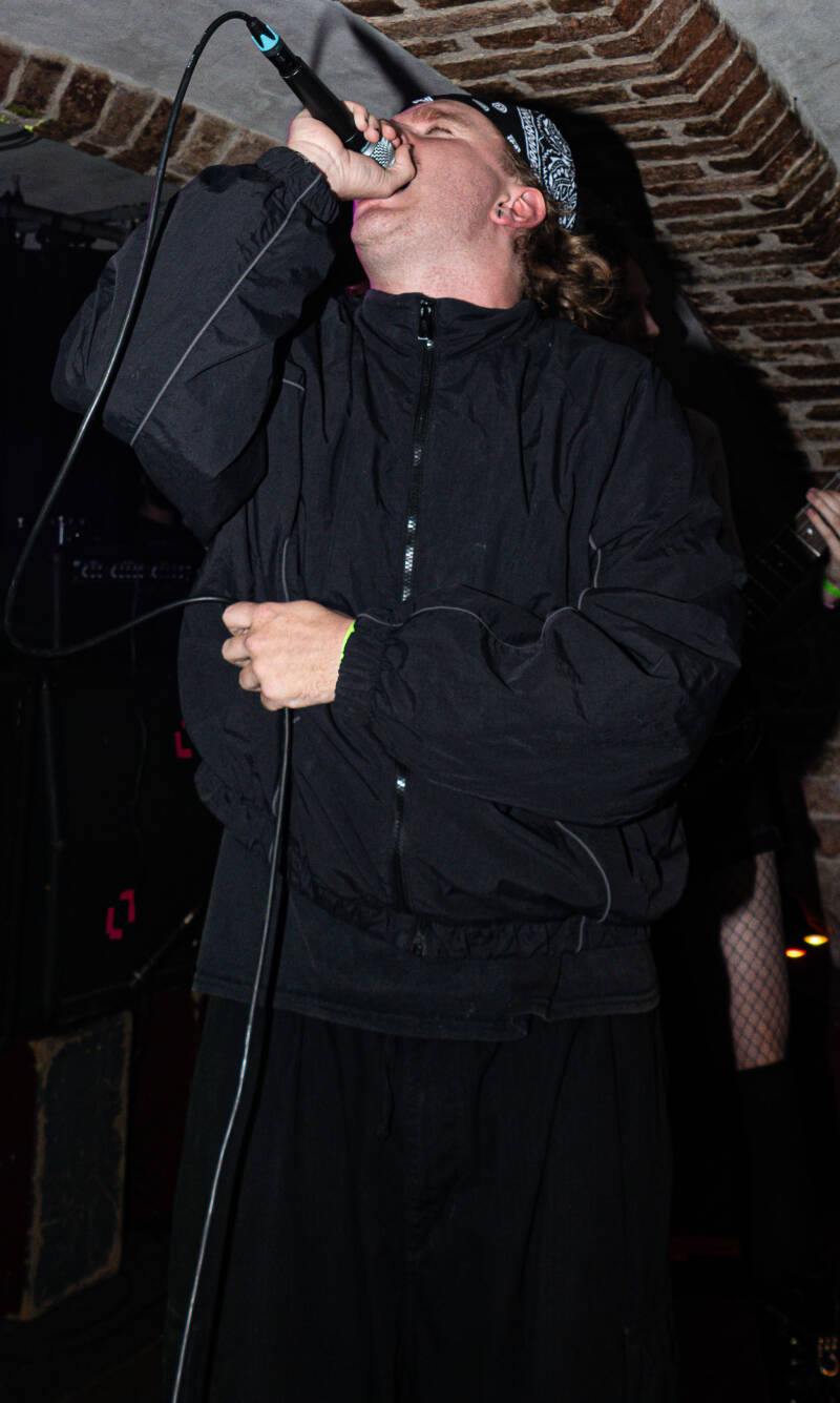 p1051918-standard.jpg