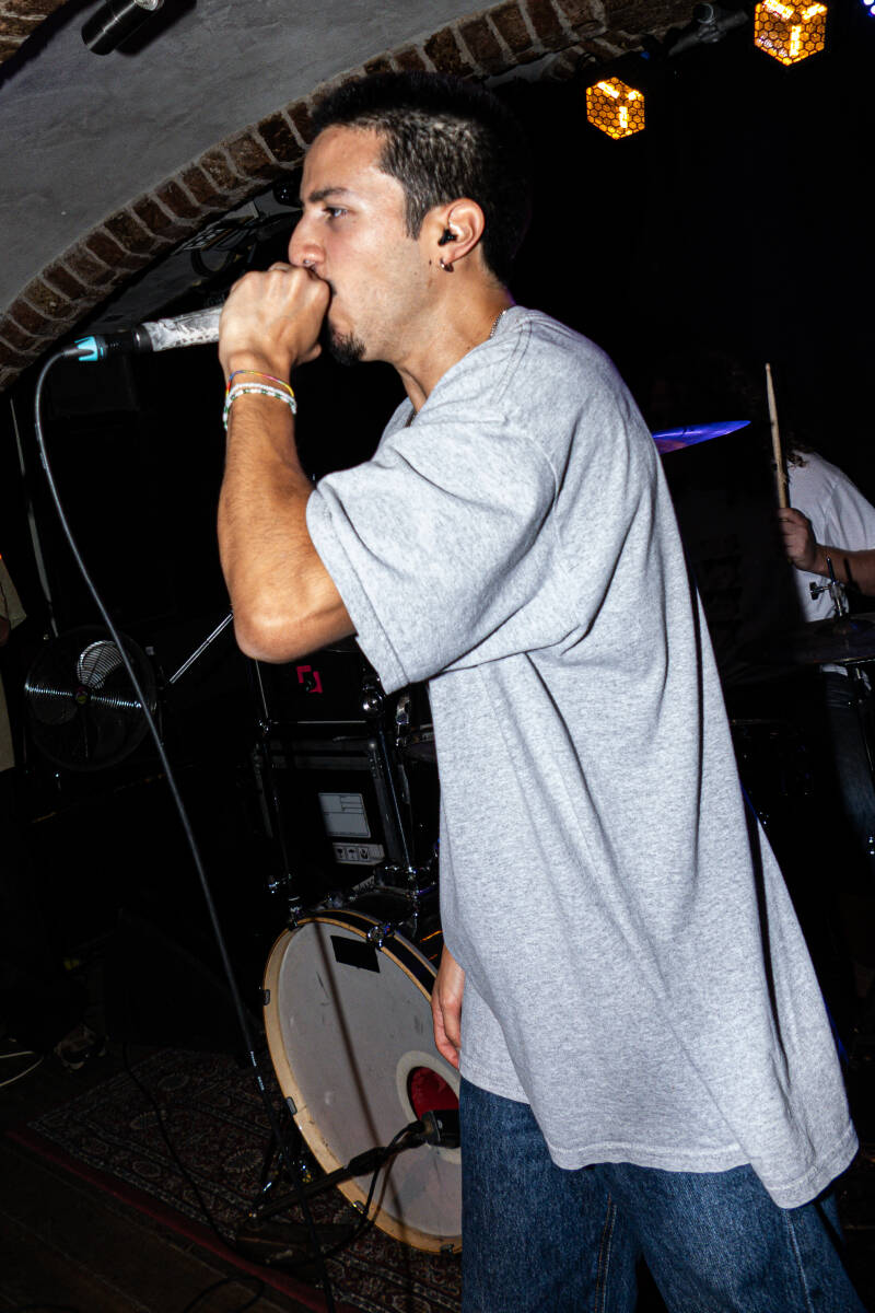 p1062557-standard.jpg