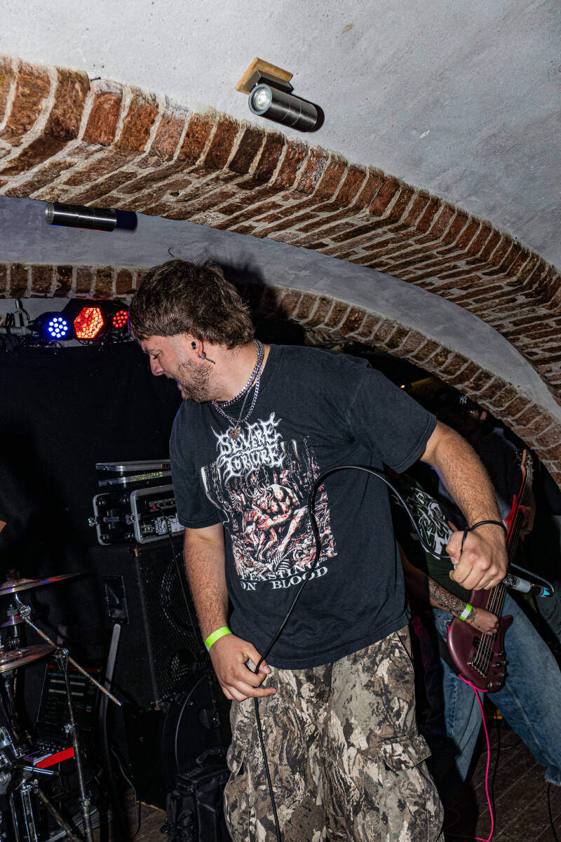 p1062715-standard.jpg