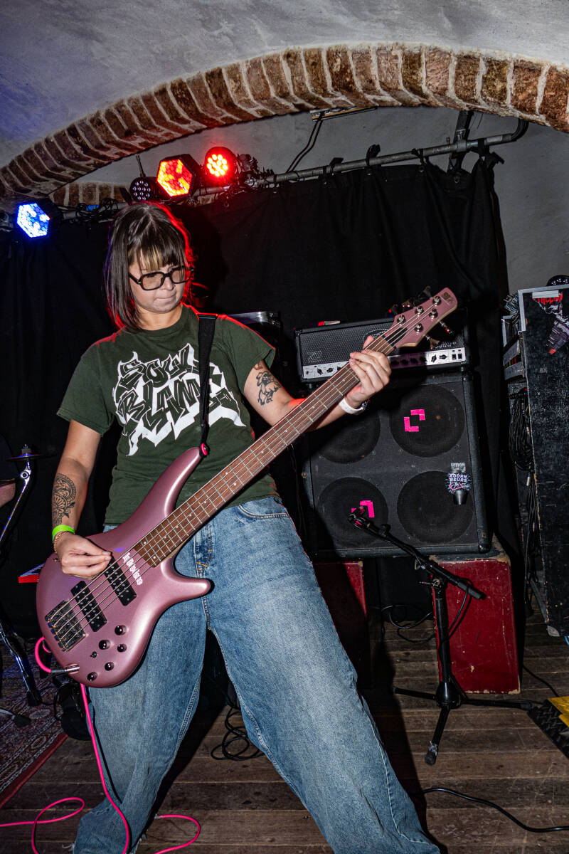 p1062733-standard.jpg
