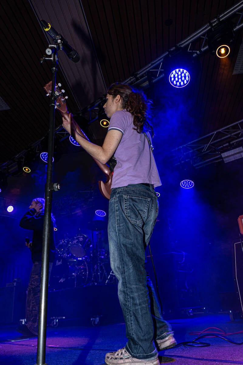 p1063301-standard.jpg