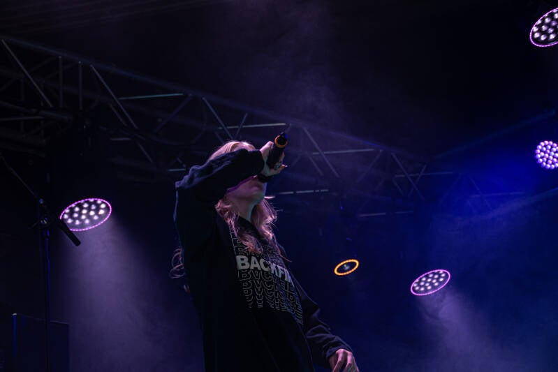 p1063341-standard.jpg