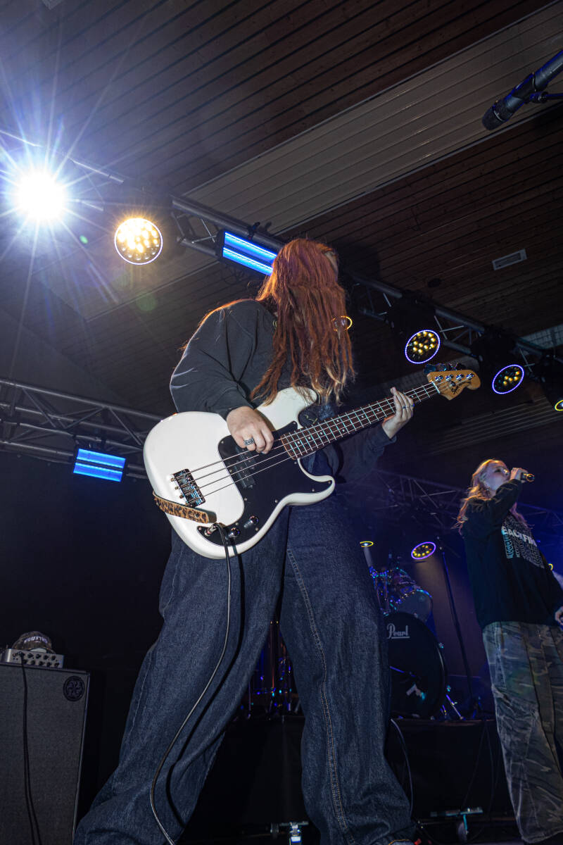 p1063374-standard.jpg