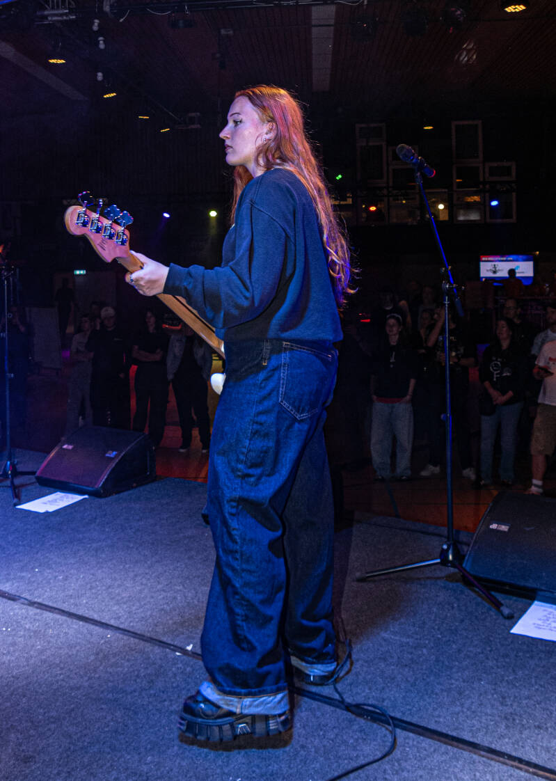 p1063474-standard.jpg