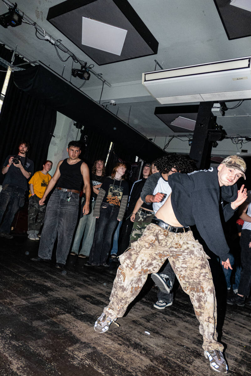 p1064055-standard.jpg
