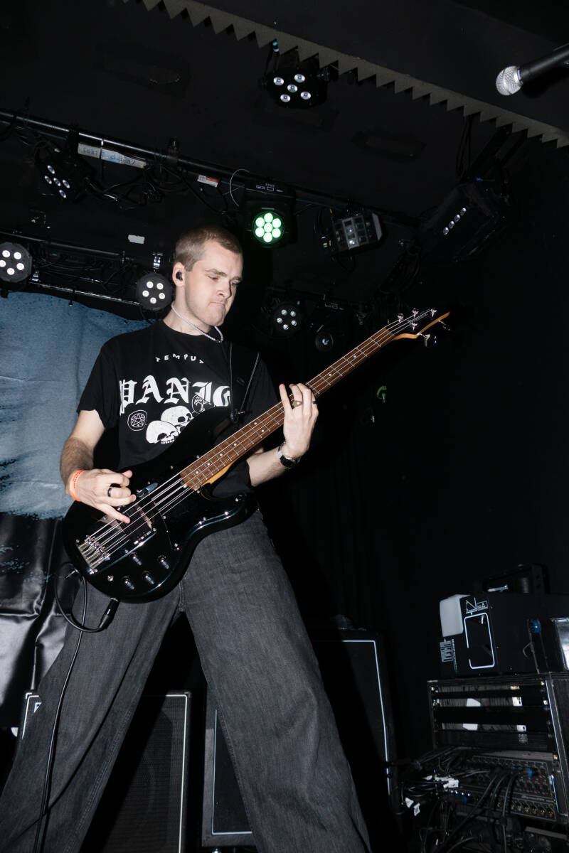 p1064152-standard.jpg