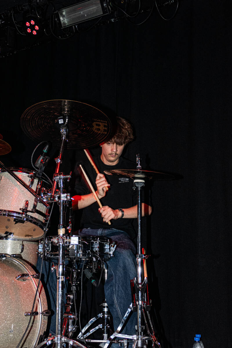 p1064598-standard.jpg