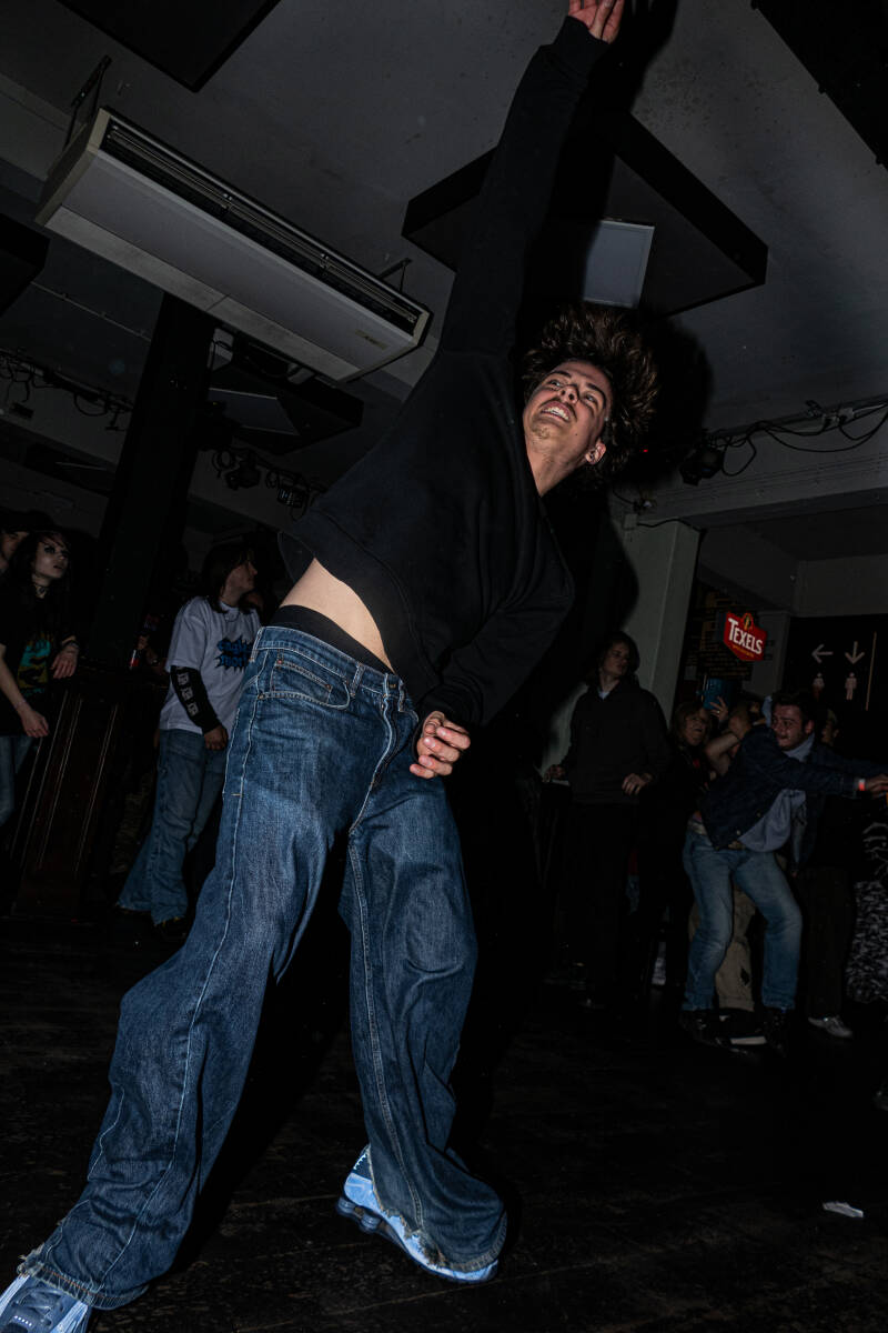 p1074837-standard.jpg