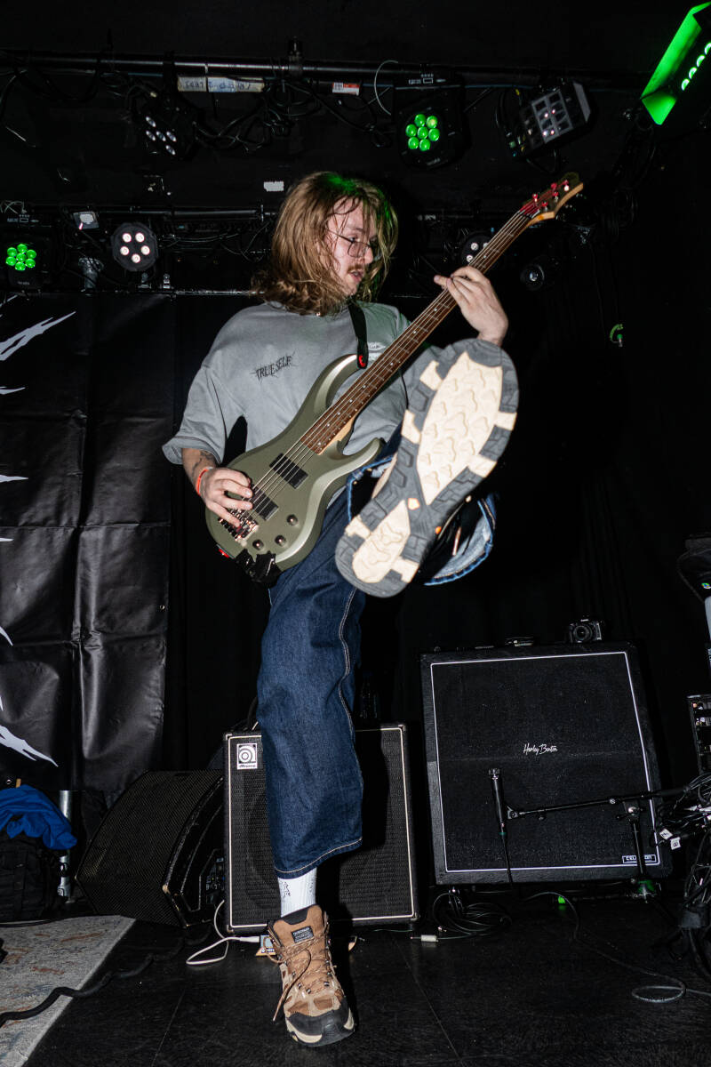 p1075056-standard.jpg