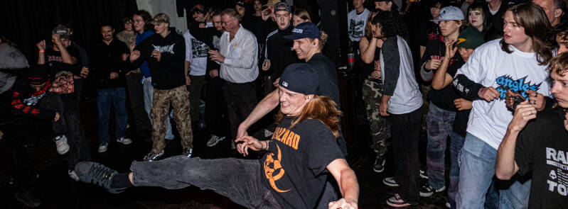 p1075365-standard.jpg