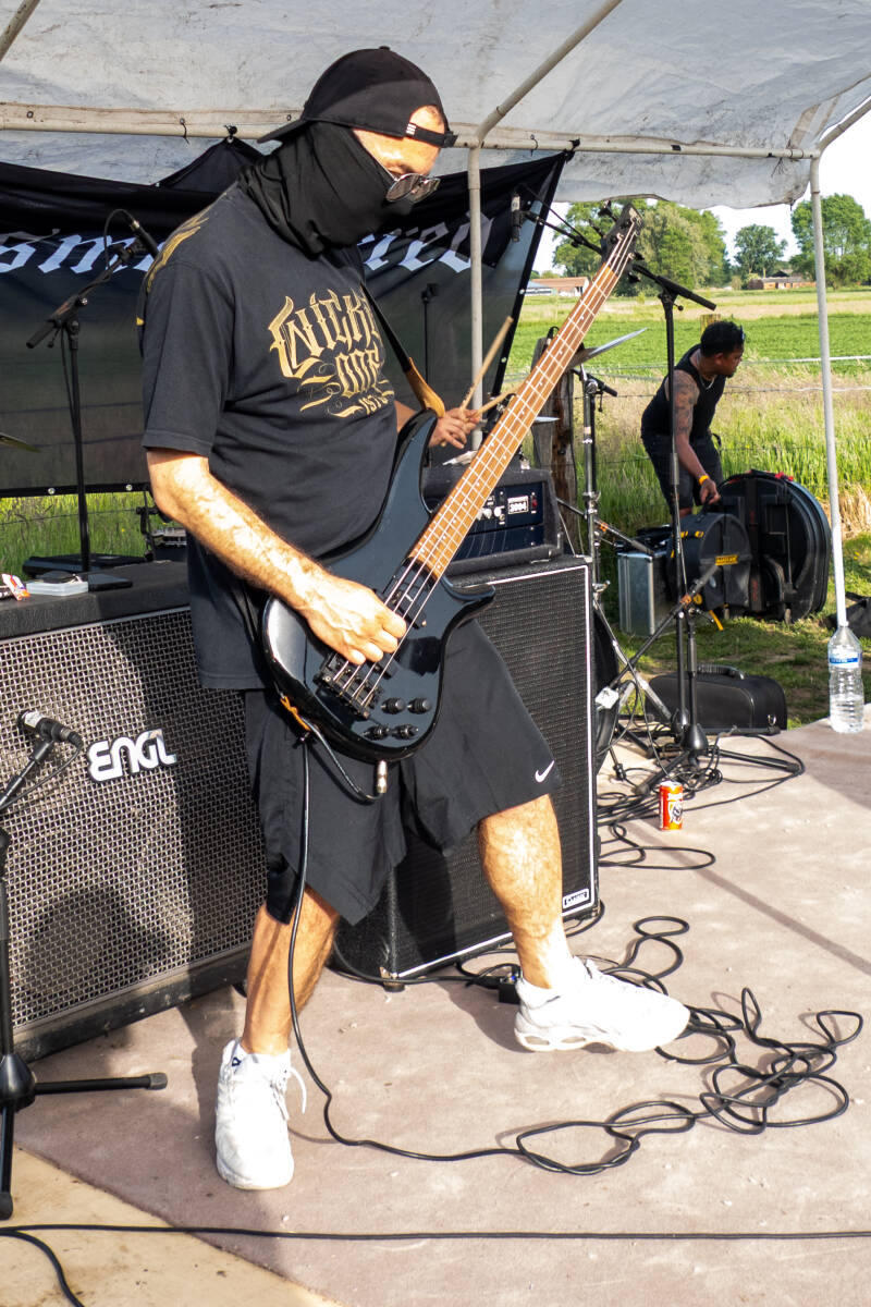 p1234003-standard.jpg