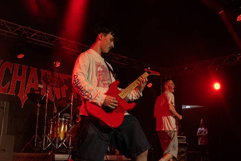 p1234675-standard.jpg