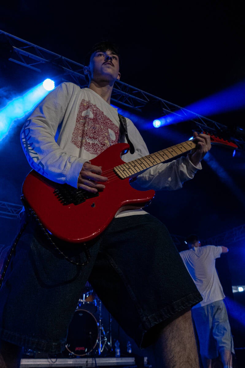 p1234977-standard.jpg