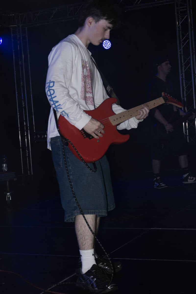 p1235105-standard.jpg