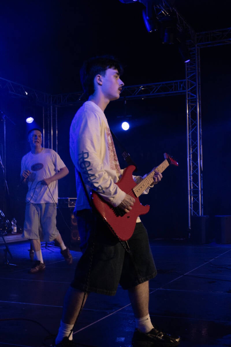 p1235107-standard.jpg