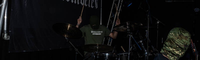 p1246093-standard.jpg