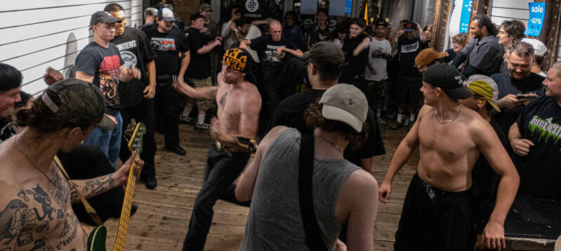 p1279317-standard.jpg