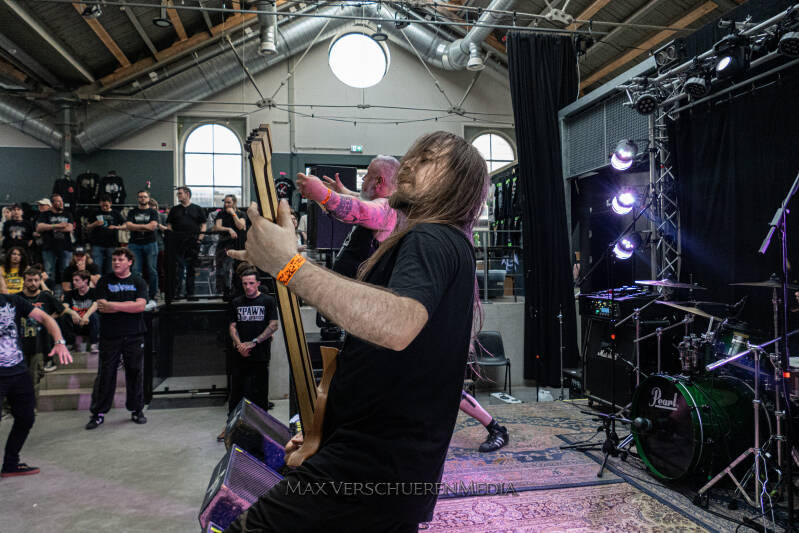 rising-tide-65-standard.jpg