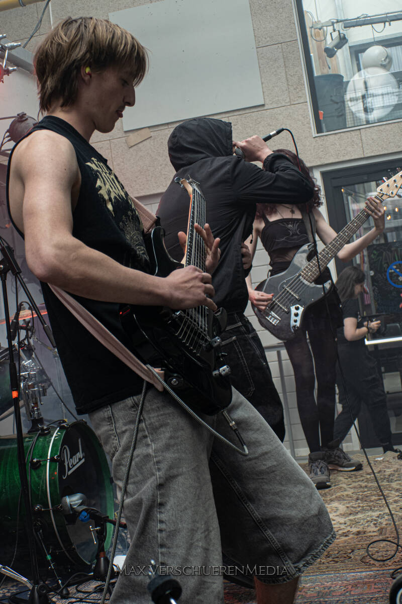 spit-3-standard.jpg