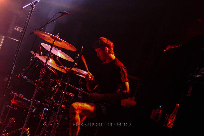 sunami-1-van-34-standard.jpg