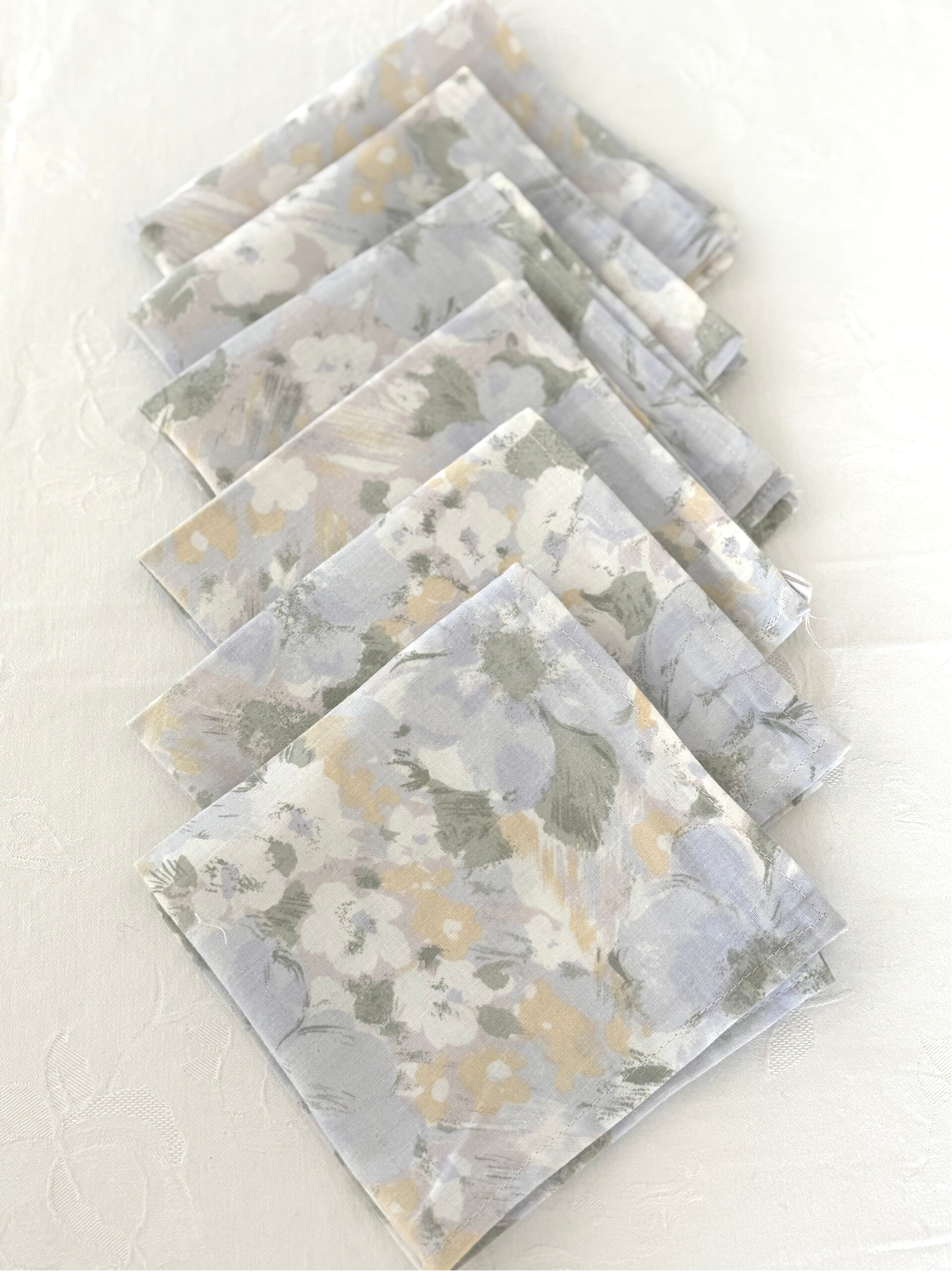 6 Vintage servetten - 6 Vintage napkins