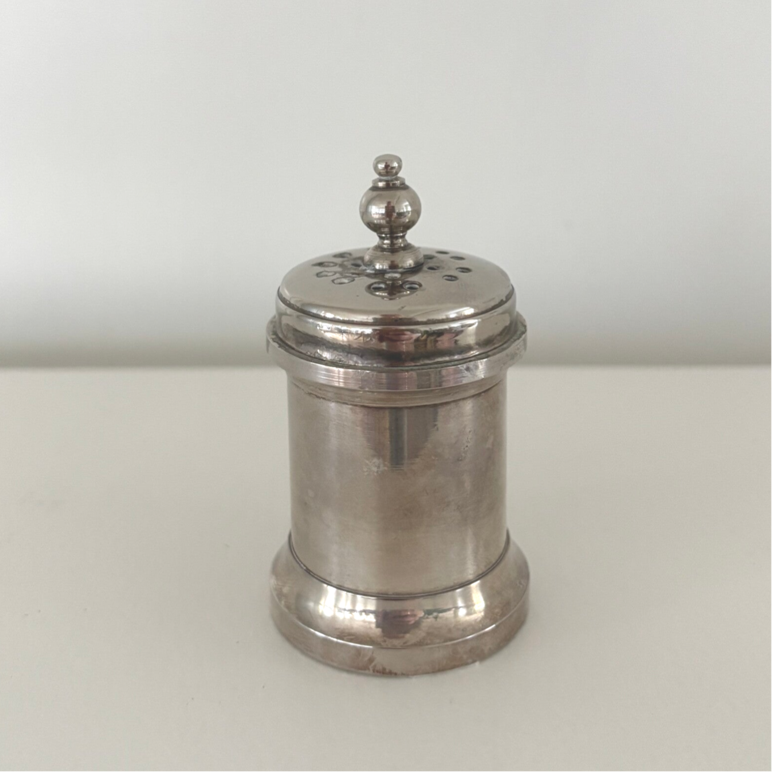 Zoutvaatje - Salt shaker