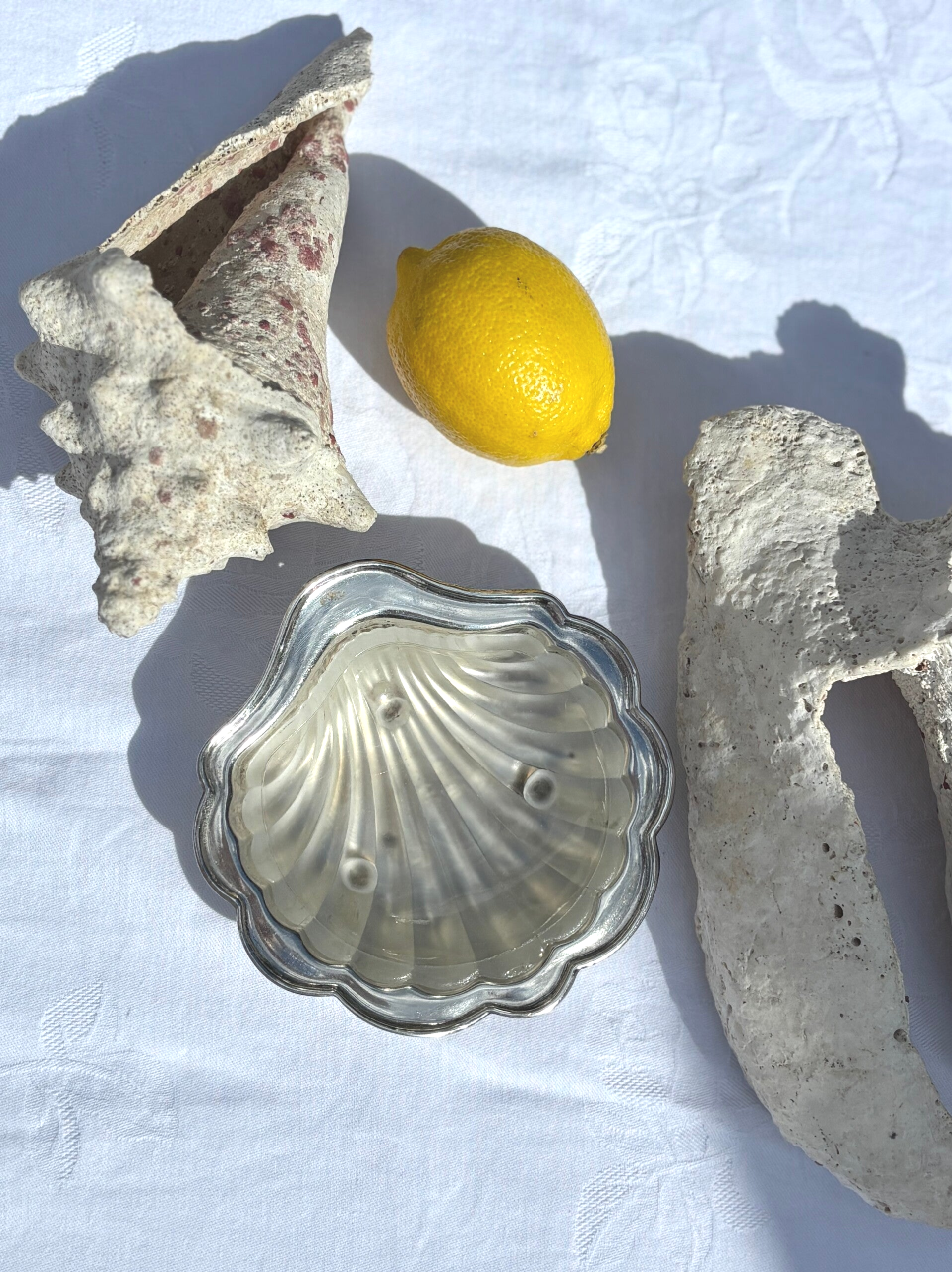 Verzilverde boterschelp - Silver-plated butter dish