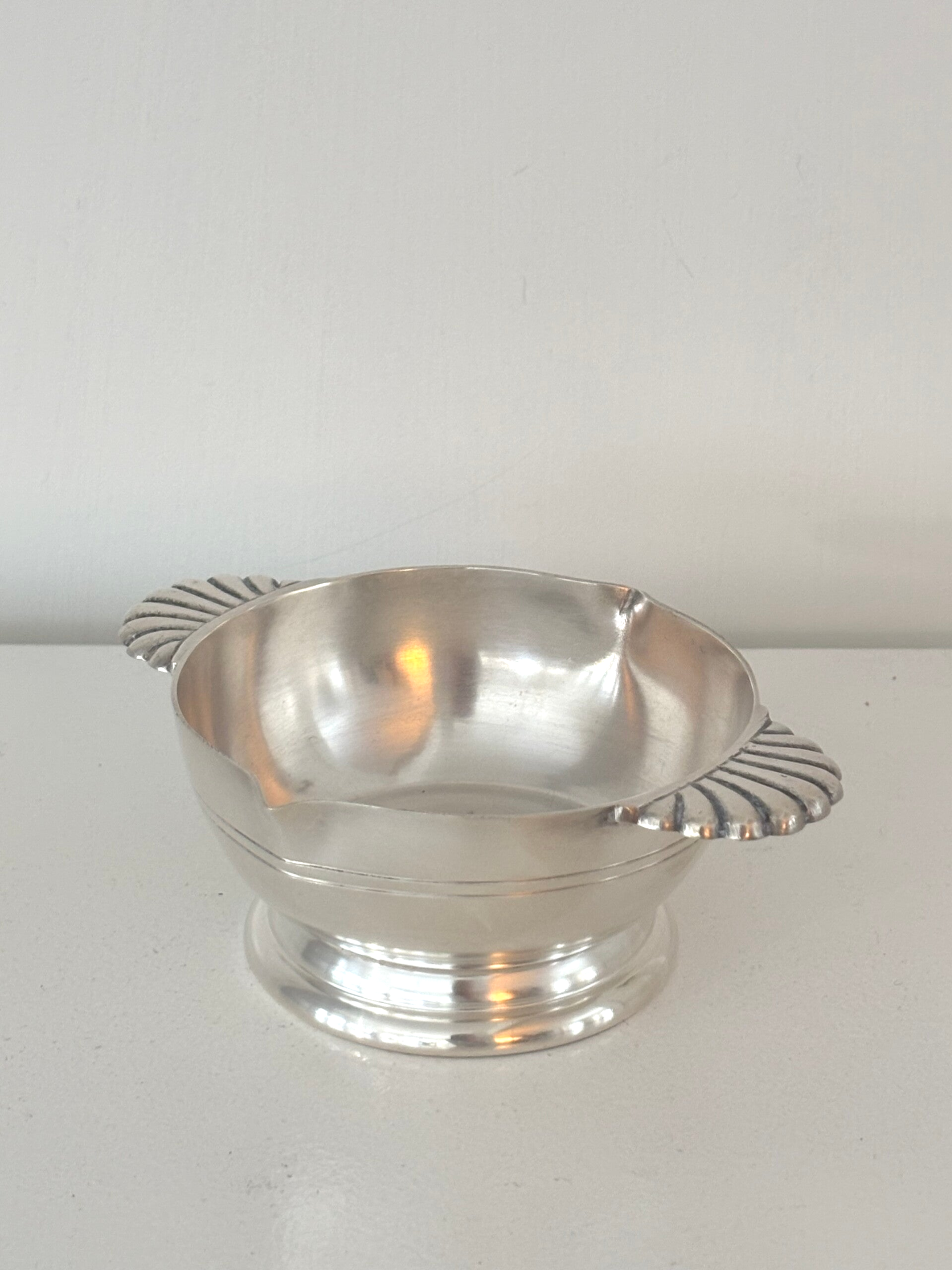 Klassiek verzilverd sauskommetje - A classic silver-plated sauce boat