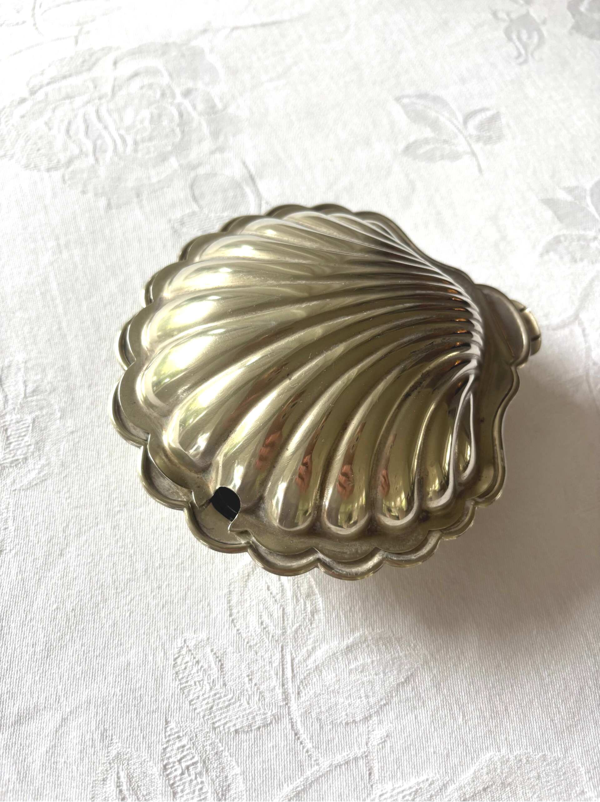Elegante vintage boterschelp - Elegant vintage butter dish