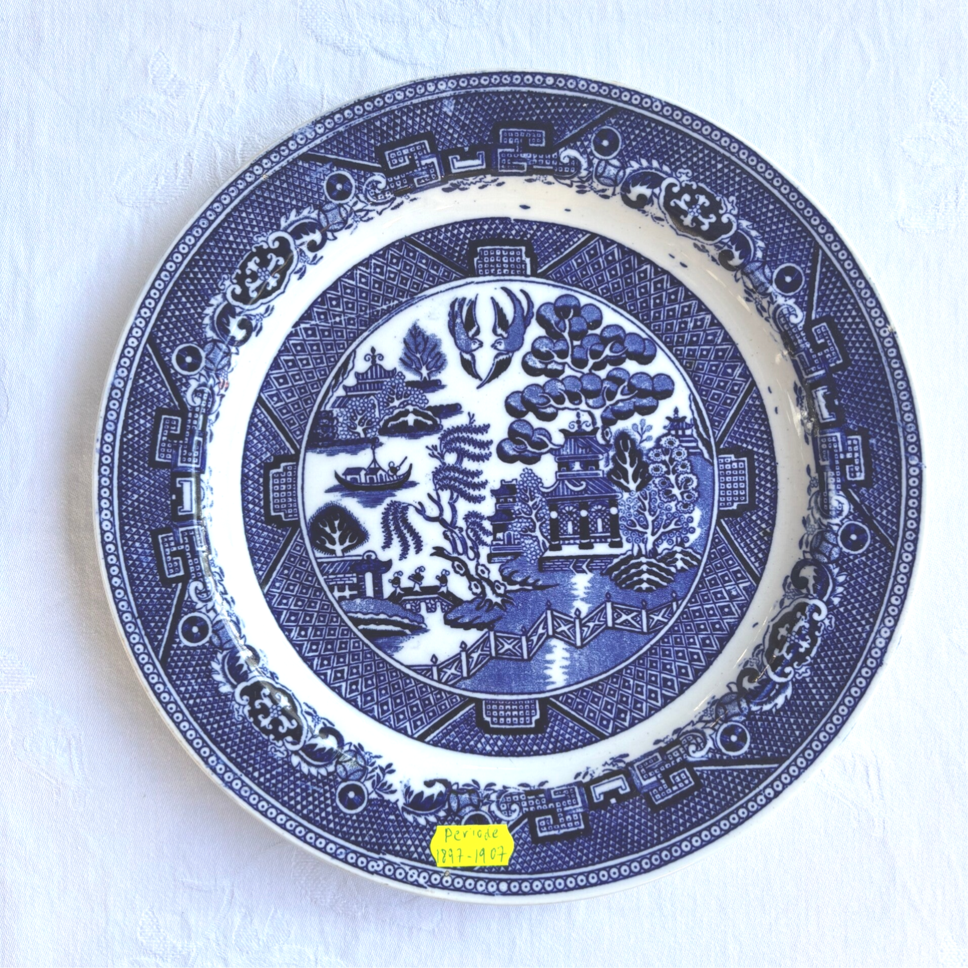 Antiek bord  ‘Willow’ Petrus Regout Maastricht - Antique plate ‘Willow’ Petrus Regout Maastricht