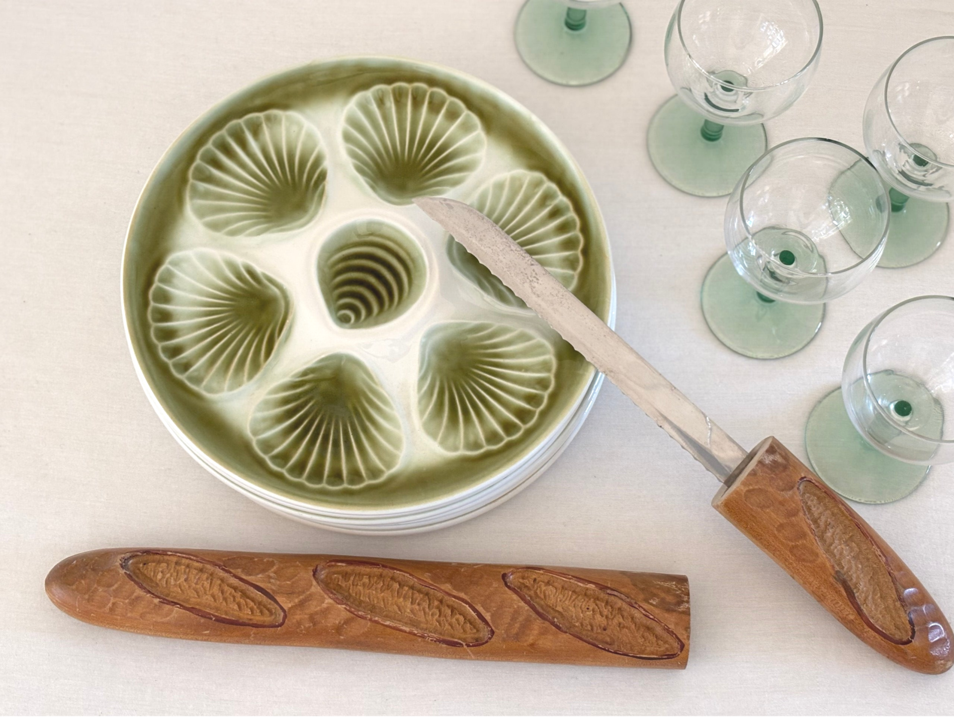 6 Oesterborden Moulin des Loups - 6 French Oyster Plates Moulin des Loups