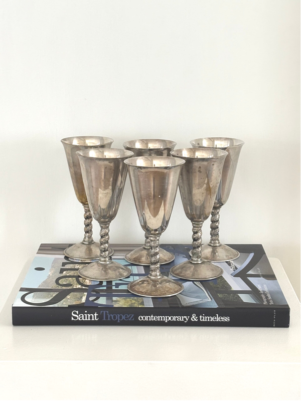 Verzilverde coupes - Silver-plated coupes