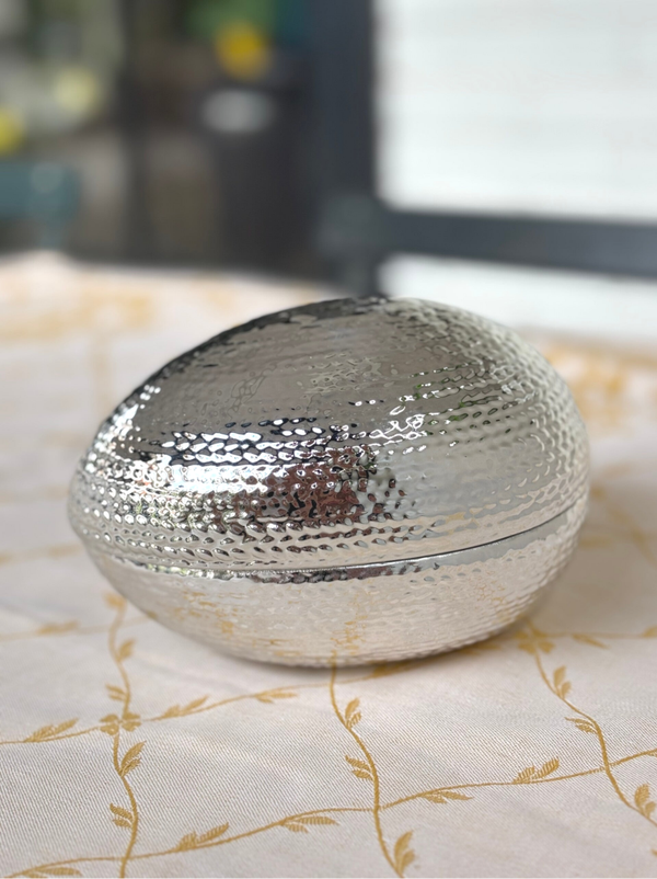 Bonbonnière van keramiek - Ceramic bonbonnière