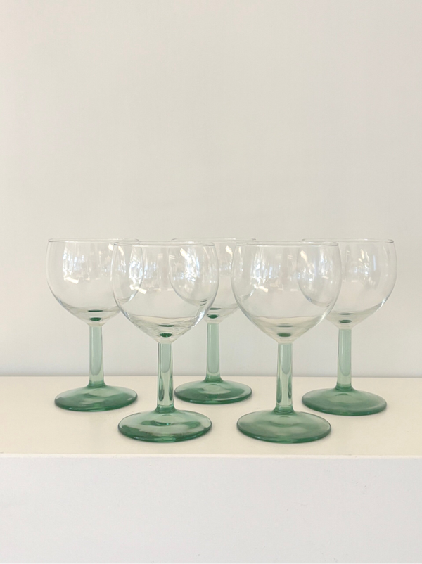 5 Wijnglazen - 5 Wine glasses