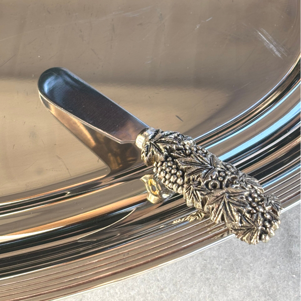 Verzilverd botermesje druivenranken - Silver-plated butter knife grapevine