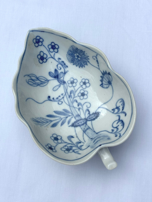 porseleinen schaaltje - Porcelain dish