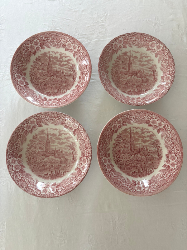 4 Grote Ironstone kommen van Broadhurst Staffordshire - 4 Ironstone bowls by Broadhurst Staffordshire