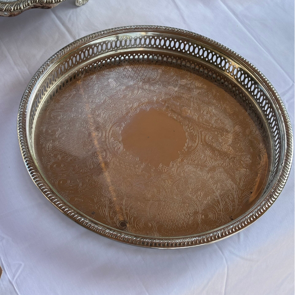Stijlvol rond verzilverd dienblad - Elegant round silver-plated serving tray