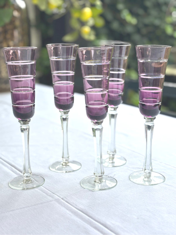 5 Kristallen Champagneflûtes (Philippe Deshouliéres?) - 5 Crystal Champagne flutes (Philippe Deshouliéres?)