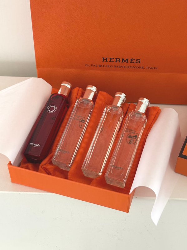 Travel set Hermès Paris