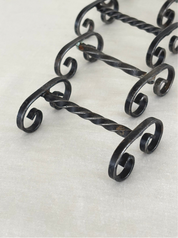 6 Franse messenleggers - 6 French knife rests