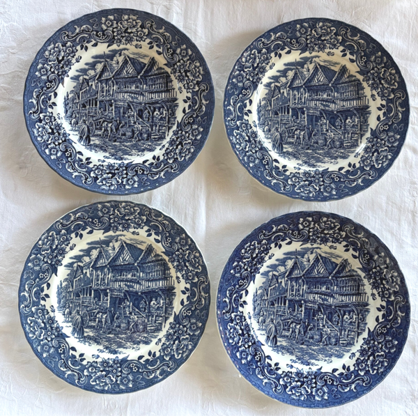 Set van 4 dinerborden van Ironstone Royal Tudor Ware - Set of 4 Ironstone Royal Tudor Ware dinner plates