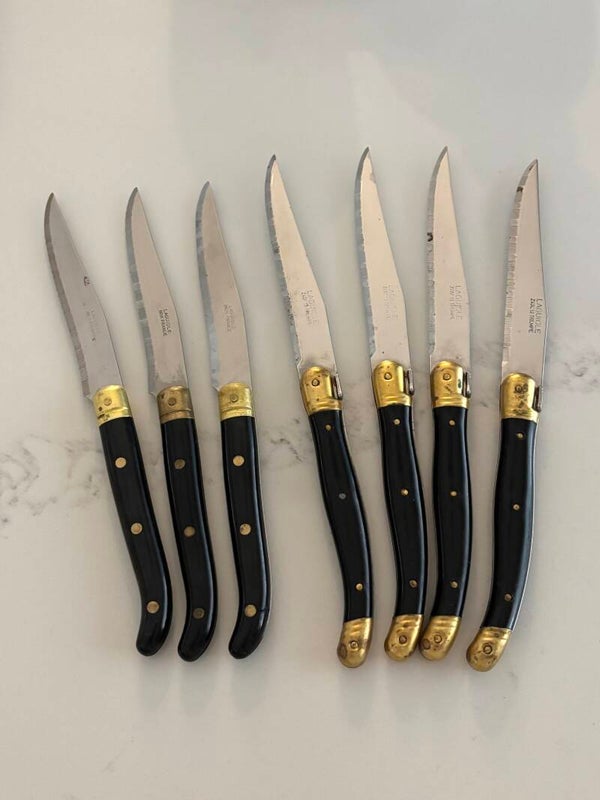7 Messen van Laguiole - 7 Laguiole knives