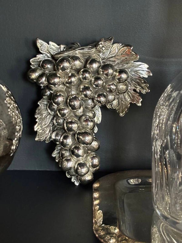 Prachtige zeldzame verzilverde druiventrosornament - Beautiful rare silver-plated grape cluster