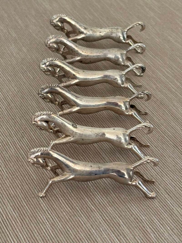 6 Elegante verzilverde messenleggers - 6 Elegant silver-plated knife rests